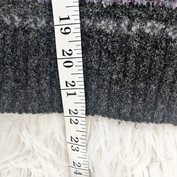 Jacquard pattern Wool blend Cardigan Sweater Size Medium - Picture 8 of 9